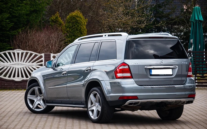 Mercedes-Benz GL cena 112900 przebieg: 168000, rok produkcji 2013 z Wyszków małe 742